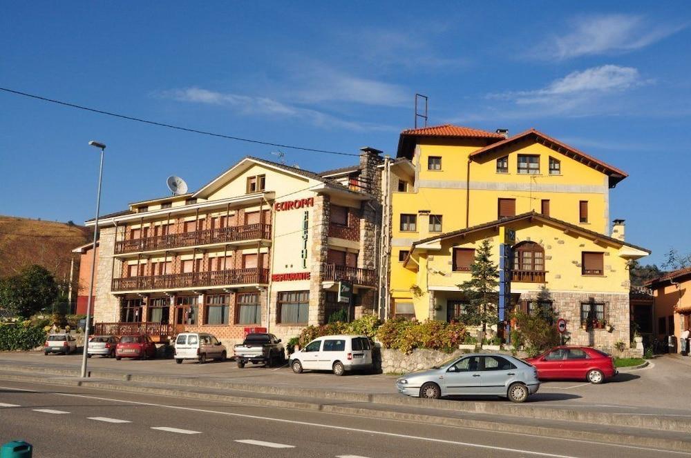 Hostal Europa San Roque del Acebal Bagian luar foto