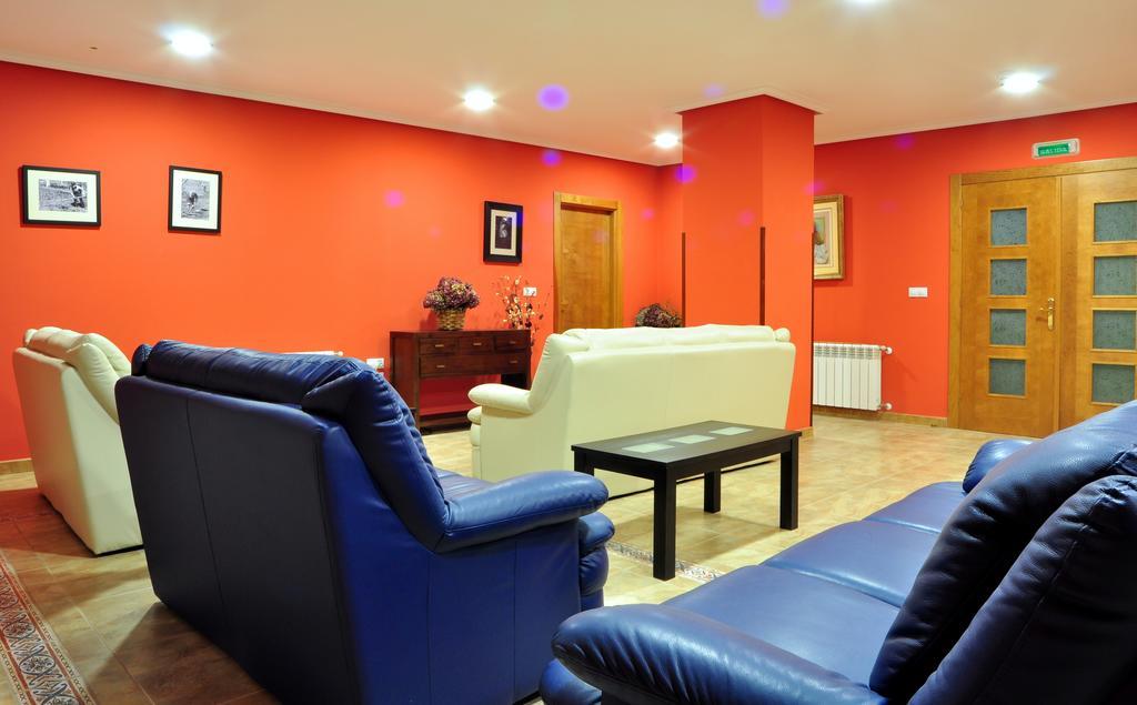 Hostal Europa San Roque del Acebal Bagian luar foto