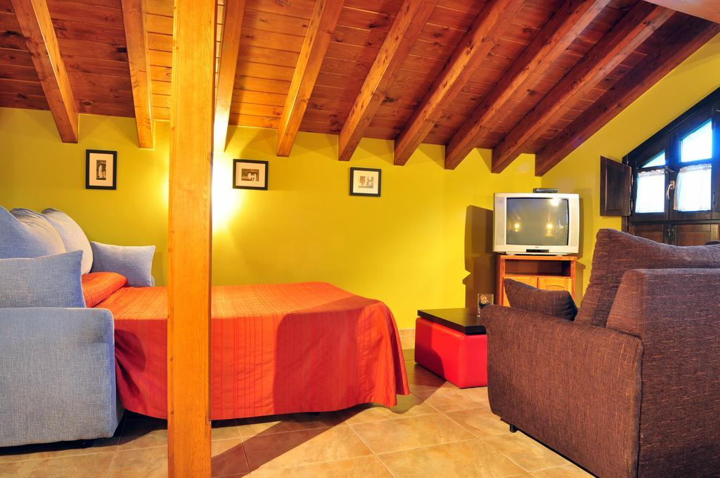 Hostal Europa San Roque del Acebal Bagian luar foto