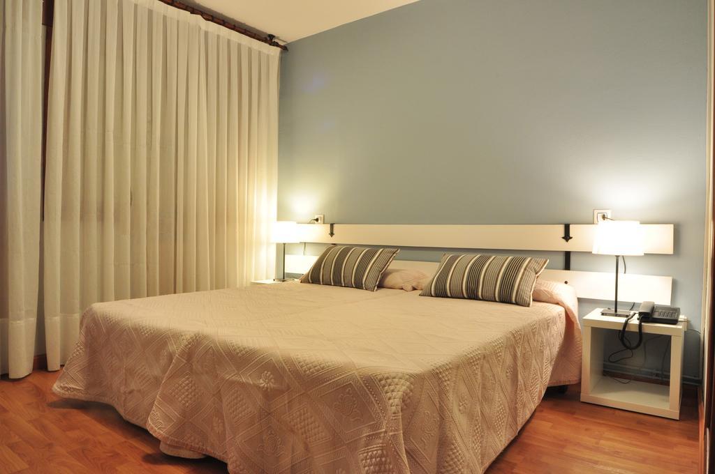Hostal Europa San Roque del Acebal Ruang foto