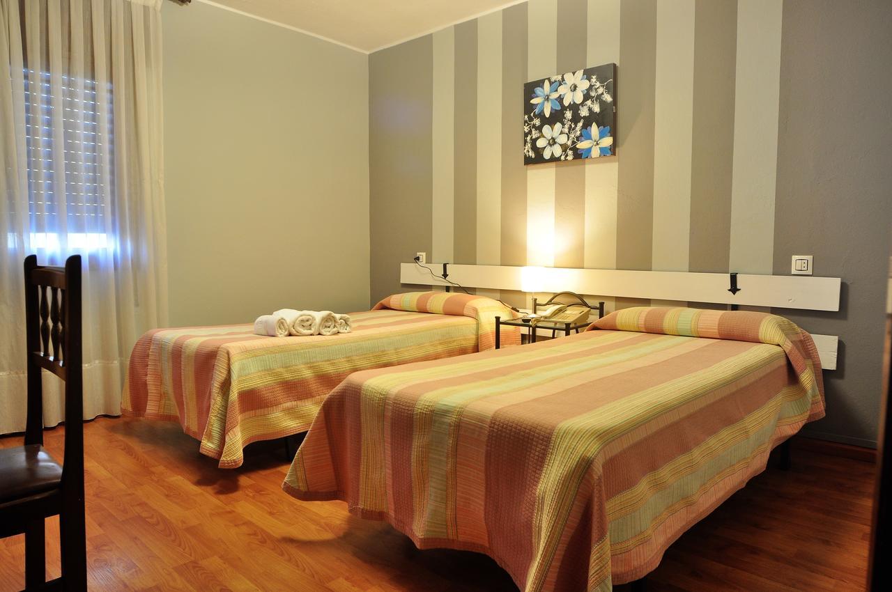Hostal Europa San Roque del Acebal Bagian luar foto